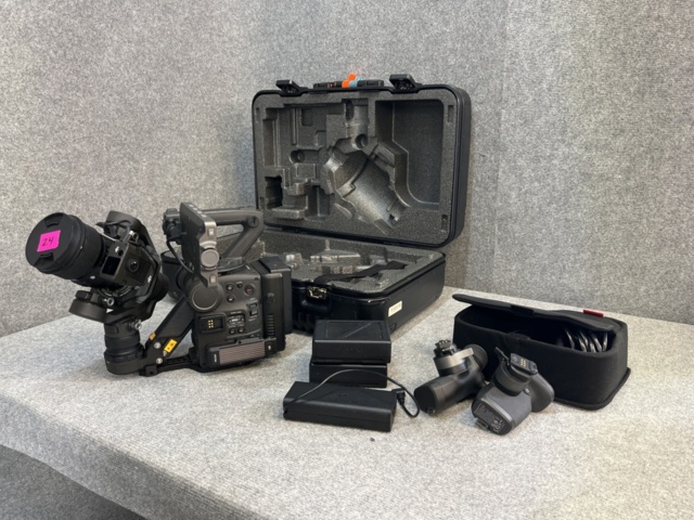 1219828-1 DJI Ronin 4D 4-Axis Cinema Camera 6K Combo with accessories