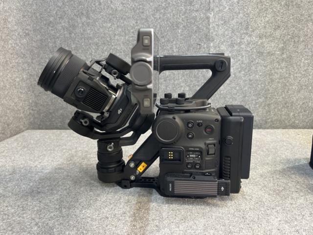 1219828-2 DJI Ronin 4D 4-Axis Cinema Camera 6K Combo with accessories