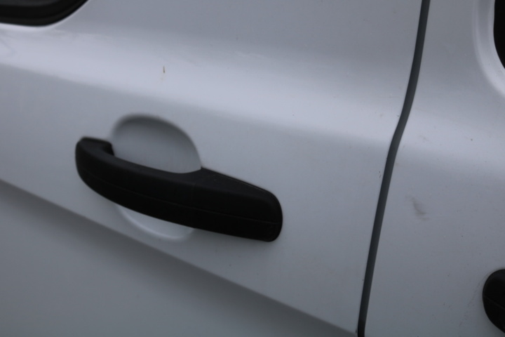 1236066-14 Ford Transit Custom 300 -2022