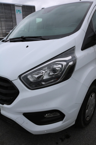 1236066-18 Ford Transit Custom 300 -2022