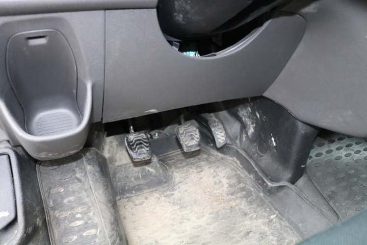 1236066-71 Ford Transit Custom 300 -2022