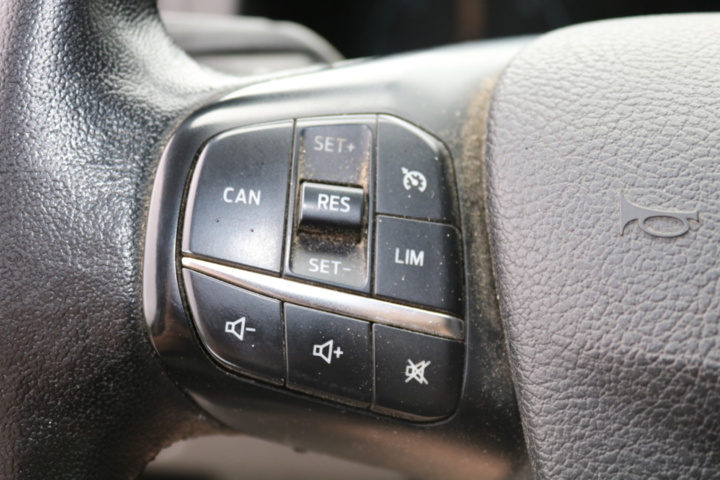 1236066-75 Ford Transit Custom 300 -2022