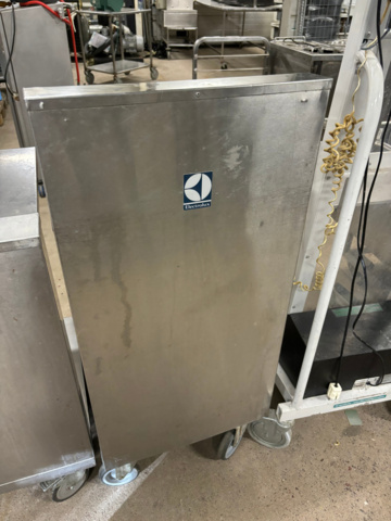 1134704-3 Vagn Elektrolux rörlig 70 x 50 cm