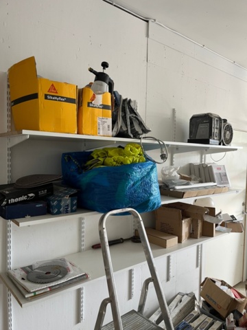 1214915-7 Diverse byggrelaterade objekt