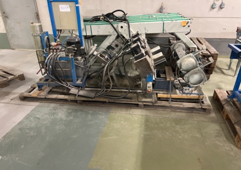 3 st stansautomater för ändbearbetning av aluminiumprofiler – Lantz Teknik AB
