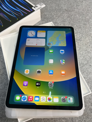 1239838-2 Apple iPad Pro 11-inch (4th generation)