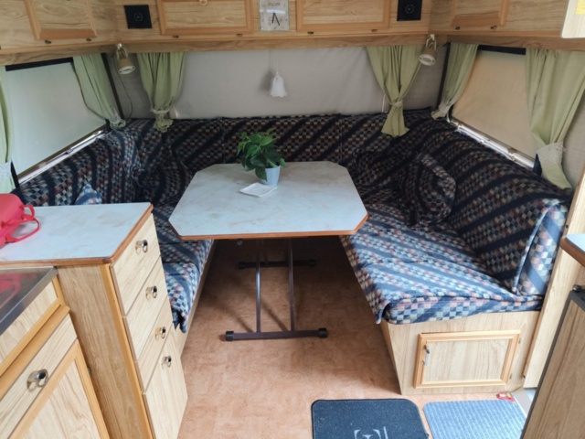 1236853-9 Caravan Kabe Safir 590 GDL -1988 Repair object