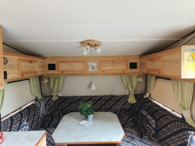 1236853-10 Caravan Kabe Safir 590 GDL -1988 Repair object