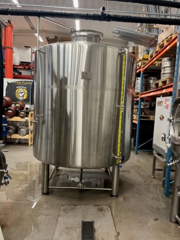 1242703-1 Brewery tank 4000 liters from Swedbeer - 2020