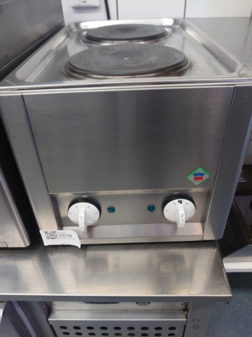 1242788-1 Professional stove with two plates RmGastro