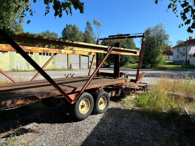 1134884-1 Balsamer trailer New Holland 1006