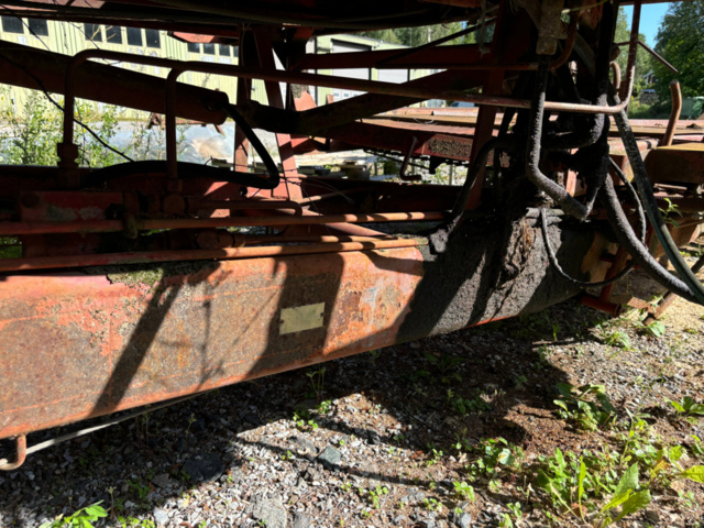 1134884-9 Balsamer trailer New Holland 1006