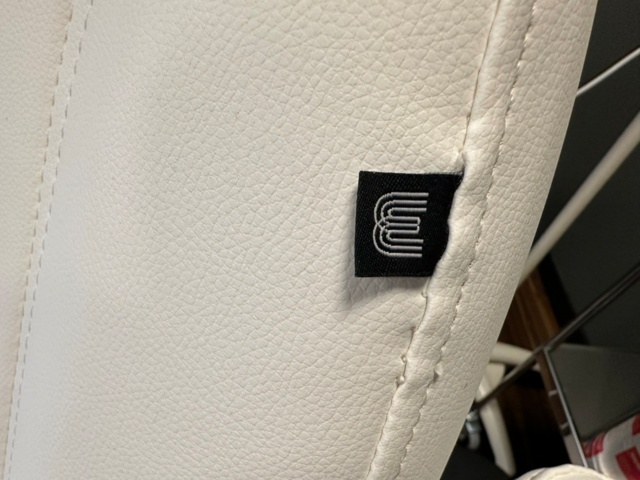 1071933-3 Behandlingsstol el Maxi Weelko