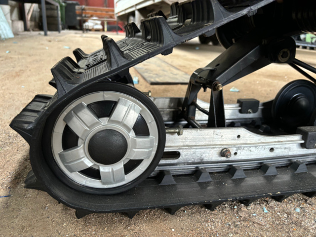 1134990-16 Ski-Doo GTX550 2006