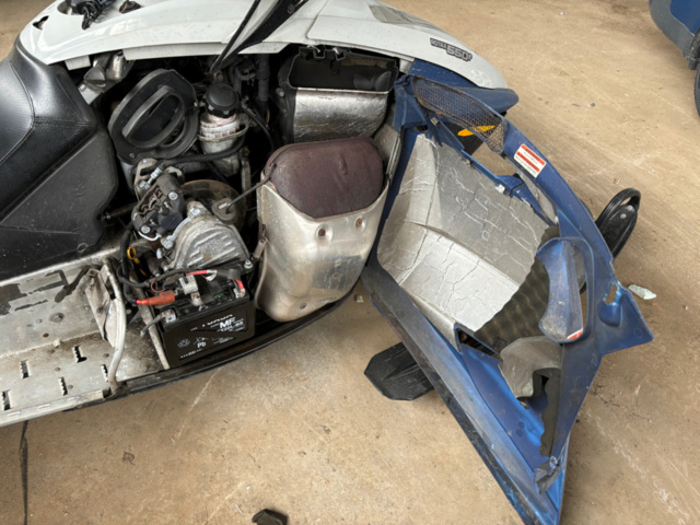 1134990-23 Ski-Doo GTX550 2006