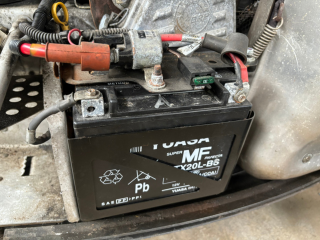 1134990-25 Ski-Doo GTX550 2006