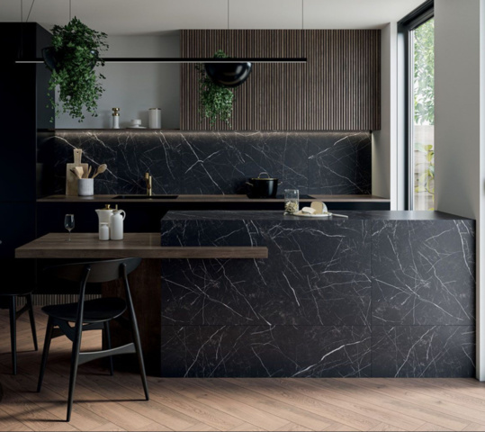 1245802-1 Svart marmor klinker / granitkeramik 50 kvm