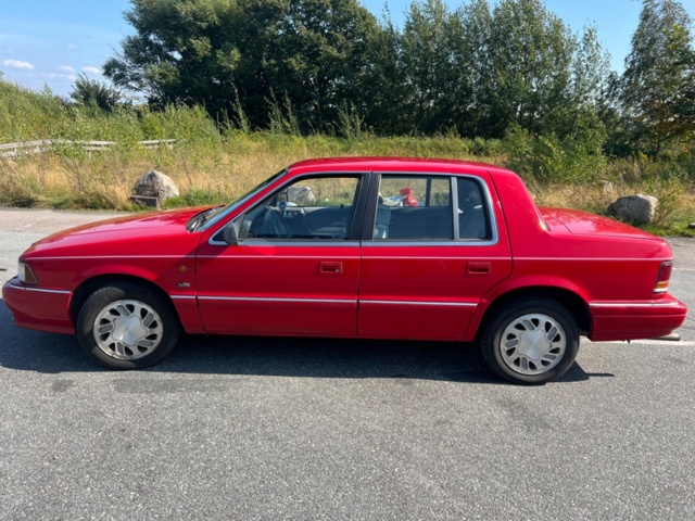 953168-2 Chrysler Saratoga 4-Door Sedan -1992
