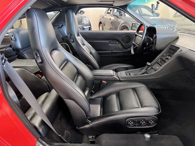 953173-7 Porsche 928 -1989