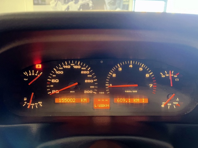 953173-10 Porsche 928 -1989