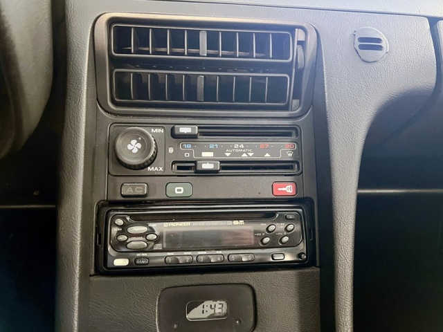 953173-11 Porsche 928 -1989