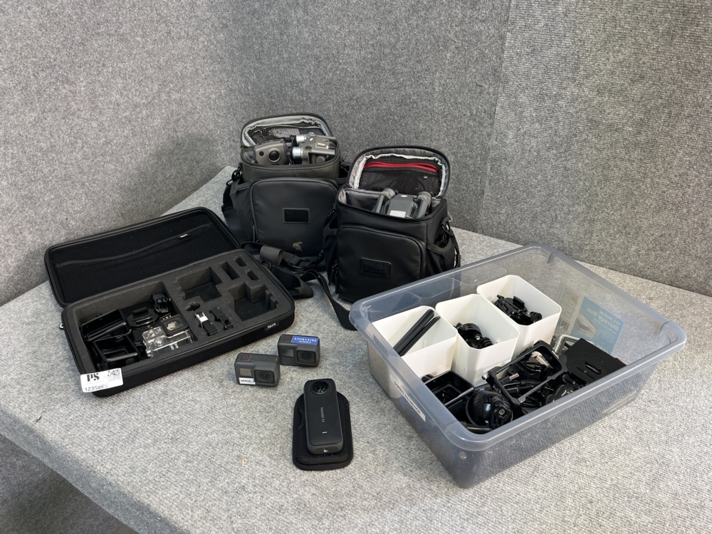 1239866-1 Samling av 2 GoPro-kameror, 1 Insta360-kamera, tillbehör och 2 drönare