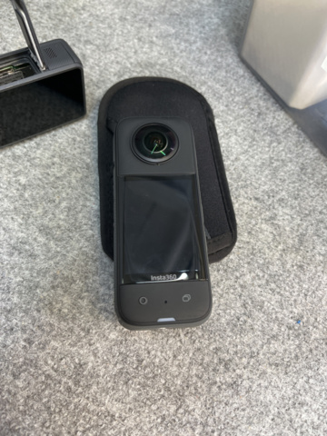 1239866-5 Collection of 2 GoPro cameras, 1 Insta360 camera, accessories and 2 drones