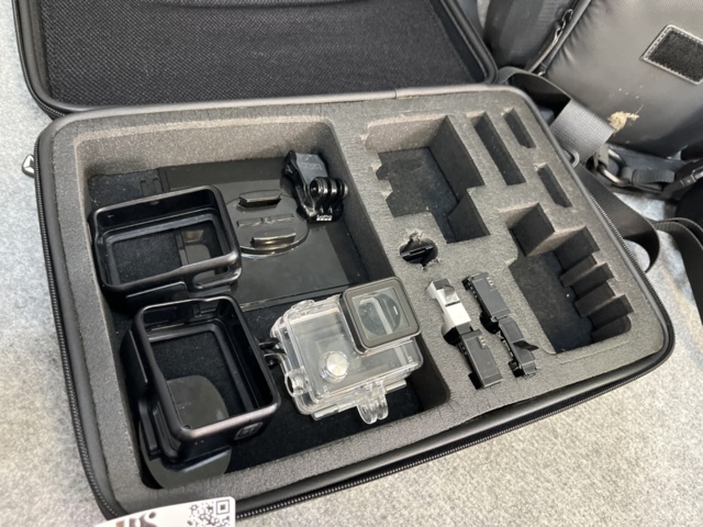 1239866-6 Collection of 2 GoPro cameras, 1 Insta360 camera, accessories and 2 drones