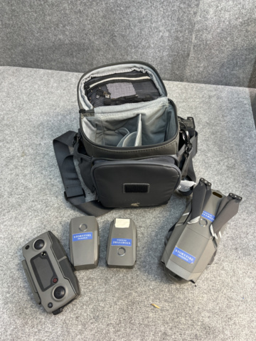 1239866-16 Collection of 2 GoPro cameras, 1 Insta360 camera, accessories and 2 drones