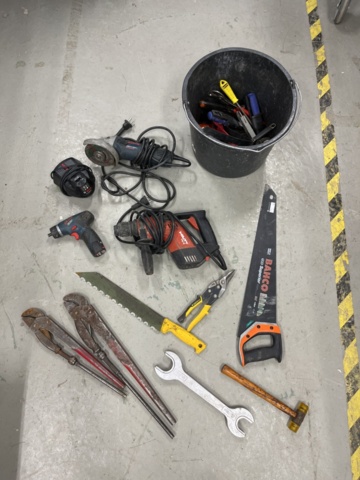 Collection of various hand machines, tools & implements - PS Auction ...