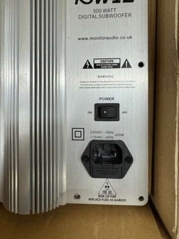 1198810-5 Monitor Audio RSW12