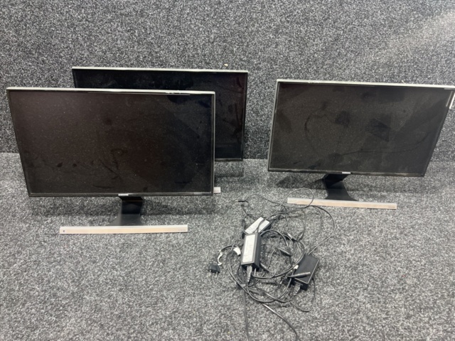 1244481-1 Computer monitors 3 pcs 24" - Samsung S24D590PL