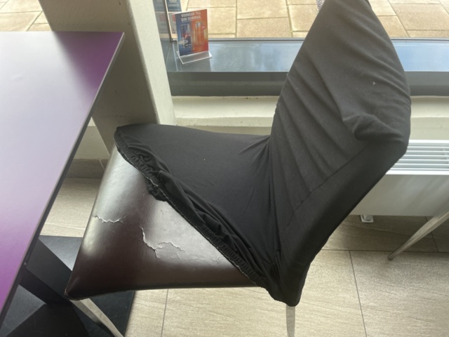 1191703-5 Restaurant furniture - tables and chairs