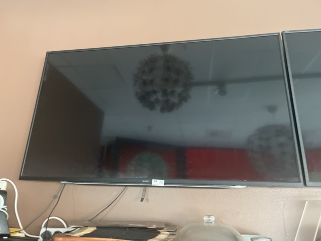 1191719-4 Monitor including wall mount - Sharp