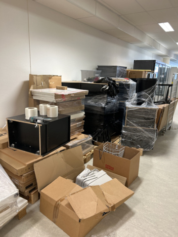 1235008-2 Lot of furniture from Ikea