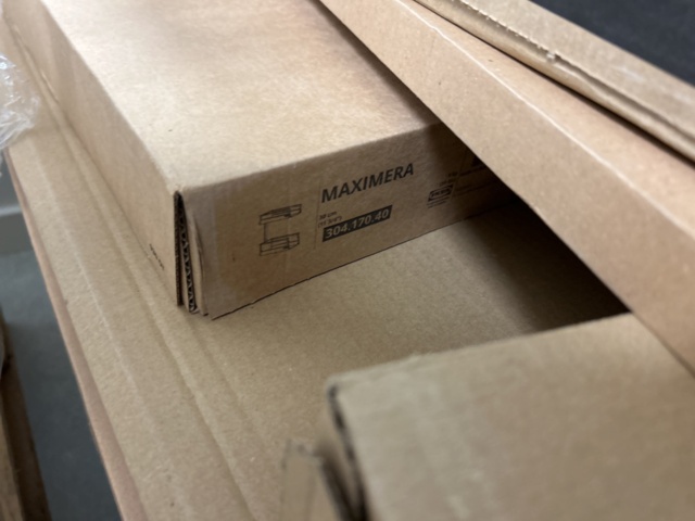 1235008-5 Lot of furniture from Ikea