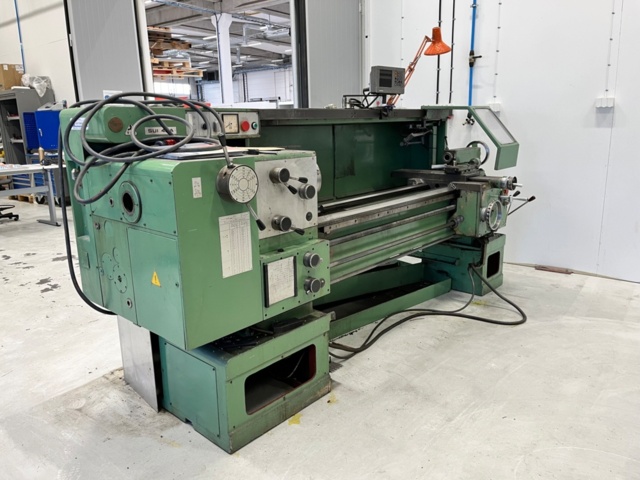 1247318-2 Tos Sui 40A - 1500 Lathe