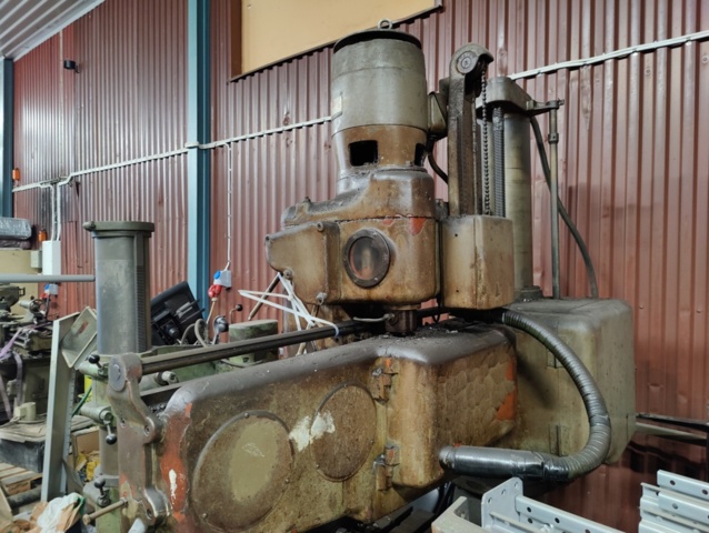 1246535-8 Radial drilling machine OOYA RE-1000