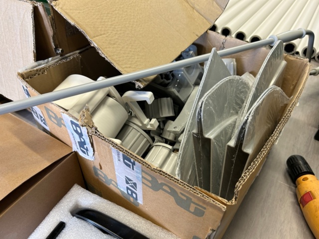 1144830-3 Diverse tillbehör till altan markiser