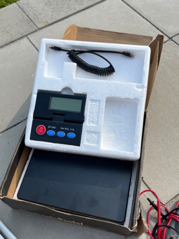 1248065-6 Krysslaser, Multimeter, våg, etikettmaskin m.m.