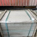 1248250-2 Granithäll Tossene Flammade Fallande längder 600-1200x300x60mm ca 9,5 kvm