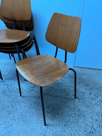 1215054-3 Stackable chairs x6