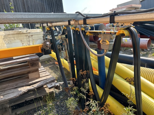 1237465-13 Traverse 1.6 ton Konecranes motor-driven remote controlled