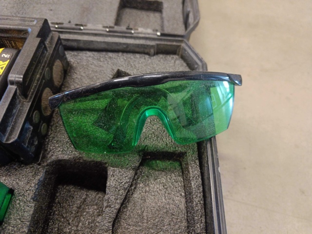 1130395-8 Cross laser Dewalt DCE089G