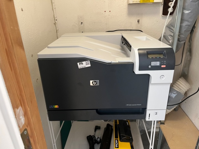 1215141-2 Laser printer, HP Color LaserJet CP5225