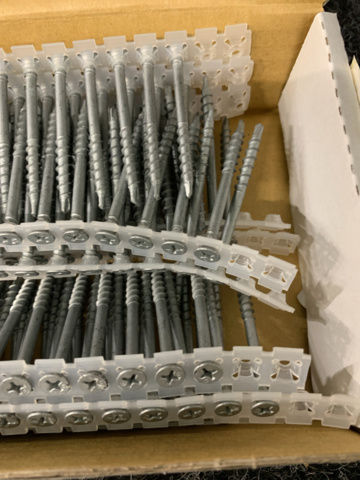 1245863-5 About 6,000 banded table screws 4.8x56 mm, Silver