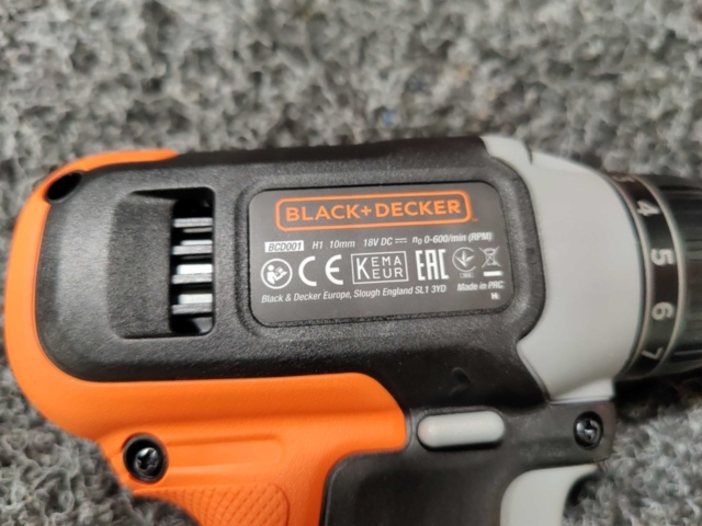 1250400-3 Skruvdragare Black & Decker BCD001C1-QW 18V