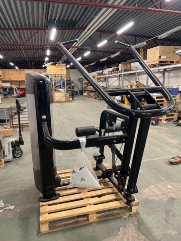 1088440-3 Precor Lat Pulldown Machine