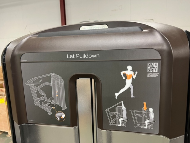 1088440-6 Precor Lat Pulldown Machine