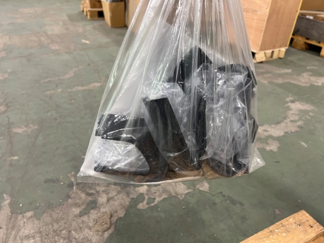 1088440-10 Precor Lat Pulldown Machine